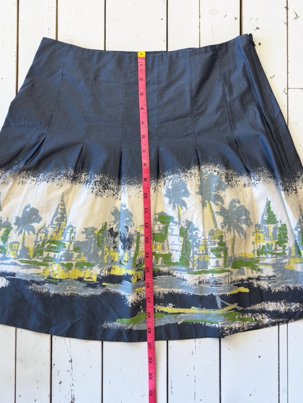 Old Navy Navy Blue Printed Skater Skirt with Cream & Green Border - Picture 8 of 9